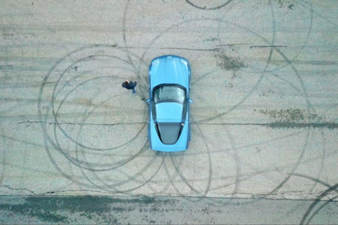 Enthusiast Makes Video Love-Letter Of Driving With His Corvette